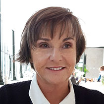 Profile Image of Paula Bizarro Moreira