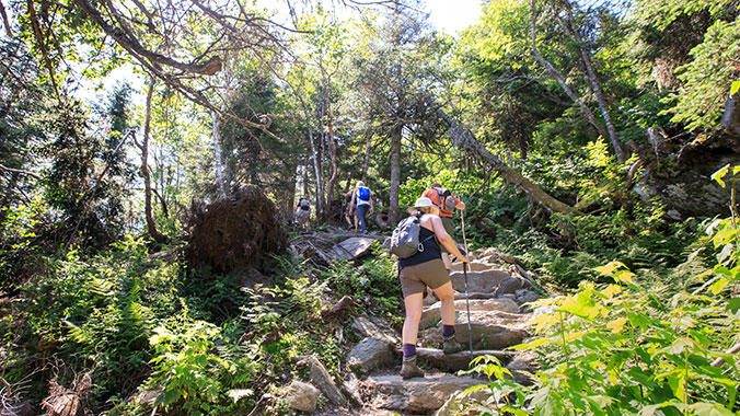 Choose Your Pace: Hiking and Walking Classics in Québec & Vermont