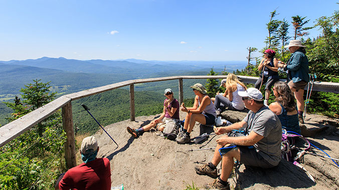 Choose Your Pace: Hiking and Walking Classics in Québec & Vermont