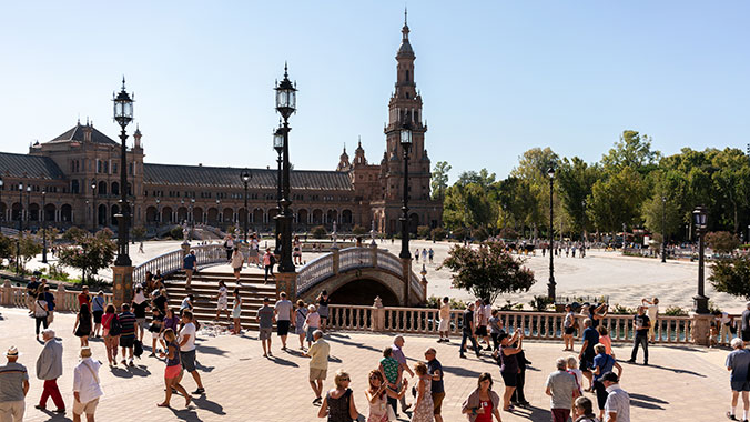 Living and Learning in Sevilla: Independent Stay and Language Study